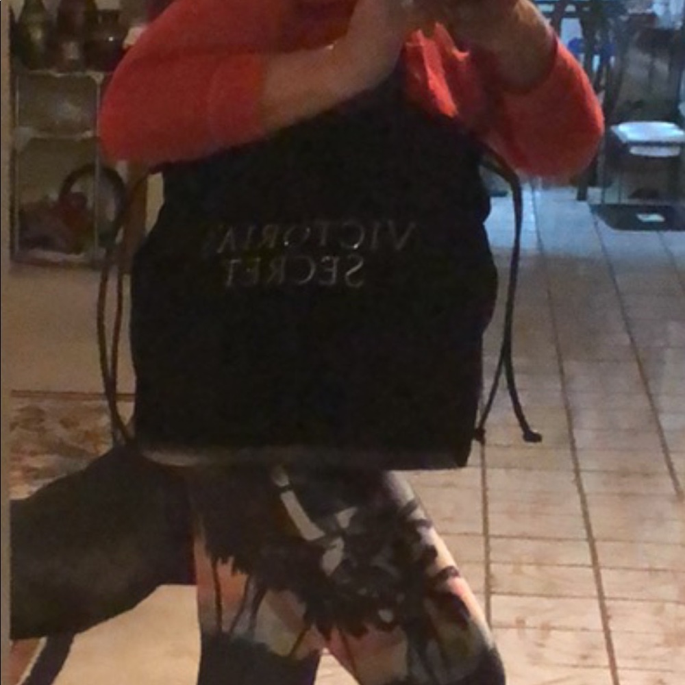 NWT Victoria Secret Crush Velour BAG - Picture 11 of 11